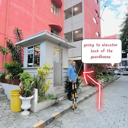 Golden 8 Airport Hostel - Mactan Cebu