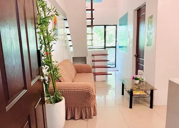 Golden 8 Airport - Mactan Cebu Lapu-Lapu City